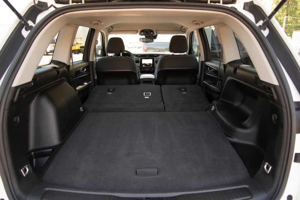 2023 Jeep Grand Cherokee Laredo 4x4