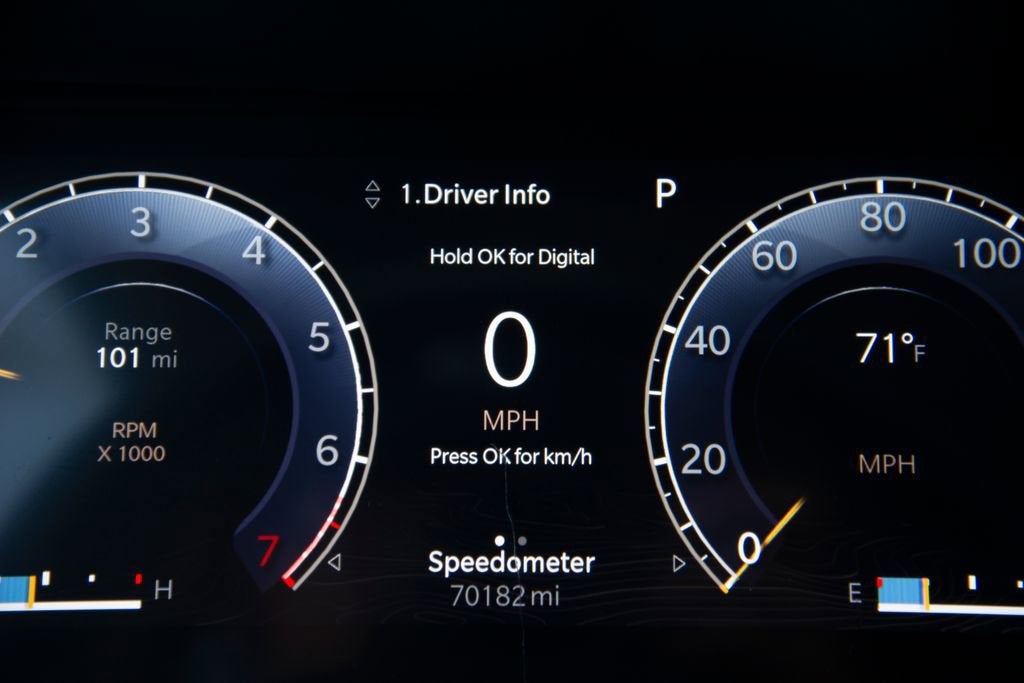 2023 Jeep Grand Cherokee Laredo 4x4