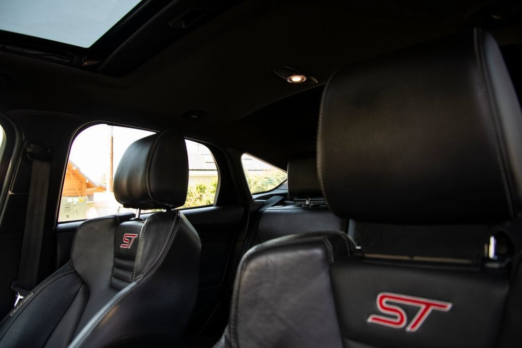 2016 Ford Focus ST ST