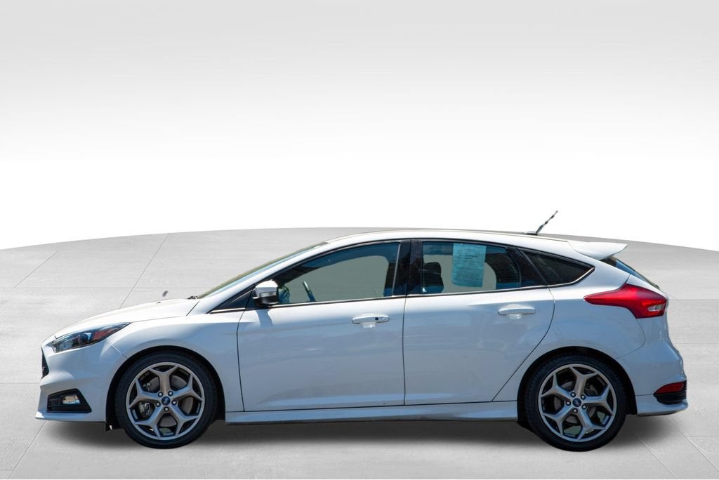 2016 Ford Focus ST ST