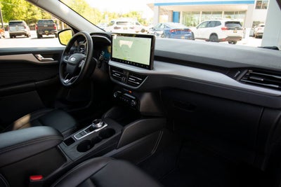 2025 Ford Escape Platinum