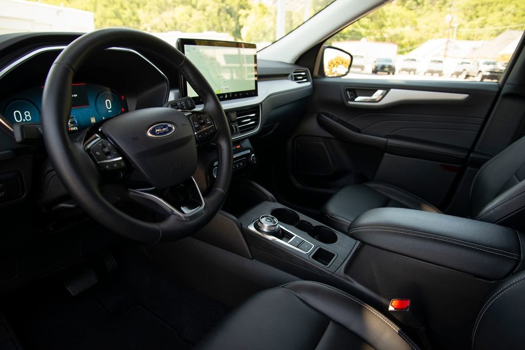 2025 Ford Escape Platinum