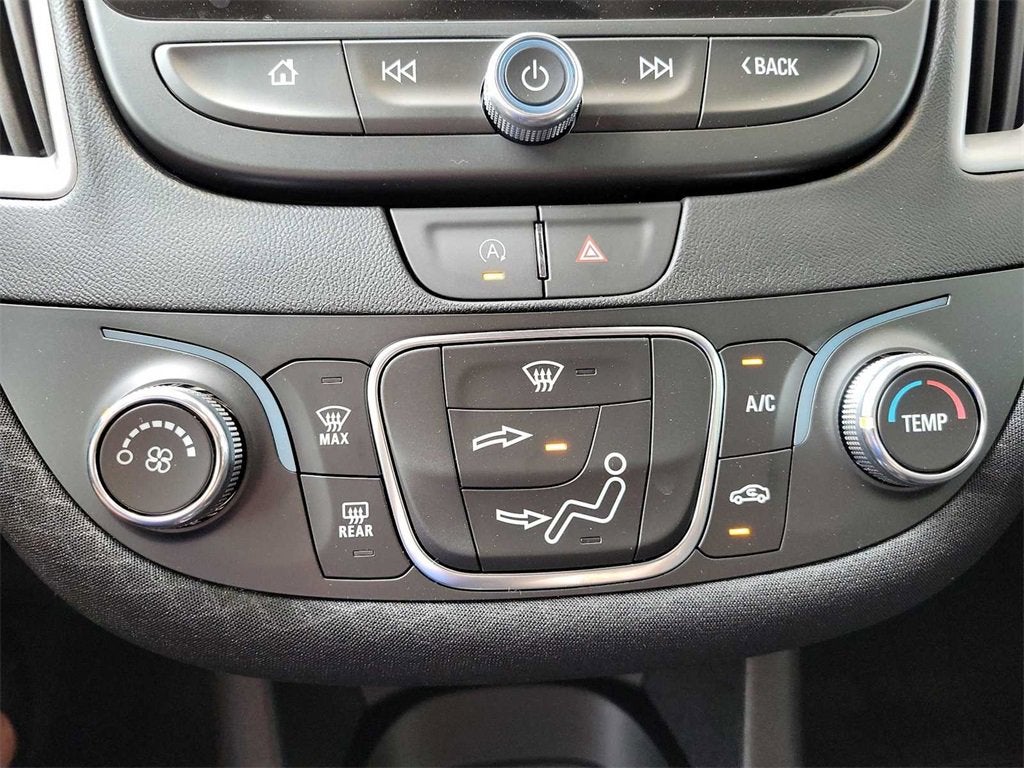 2025 Chevrolet Malibu LS