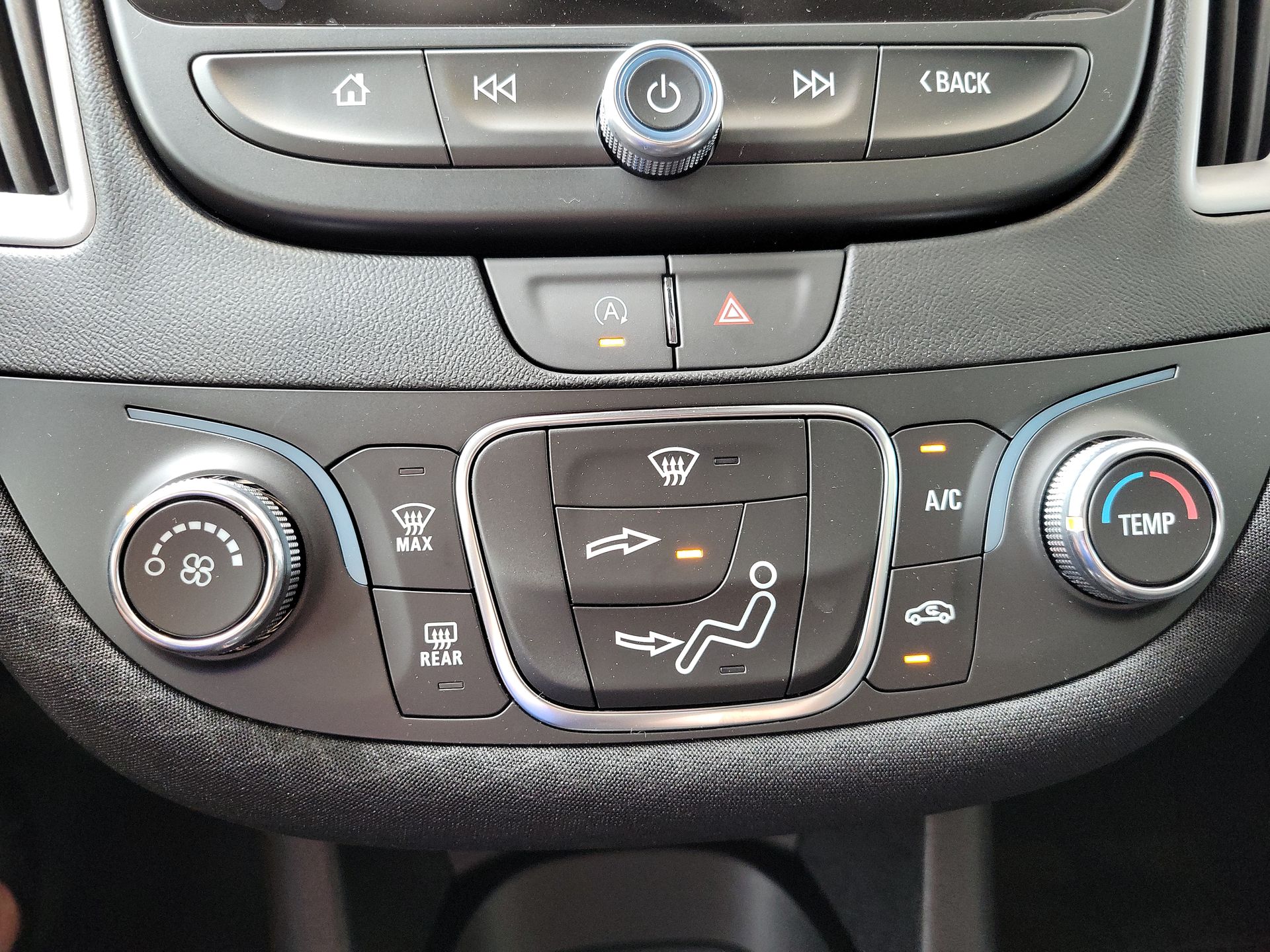 2025 Chevrolet Malibu LS