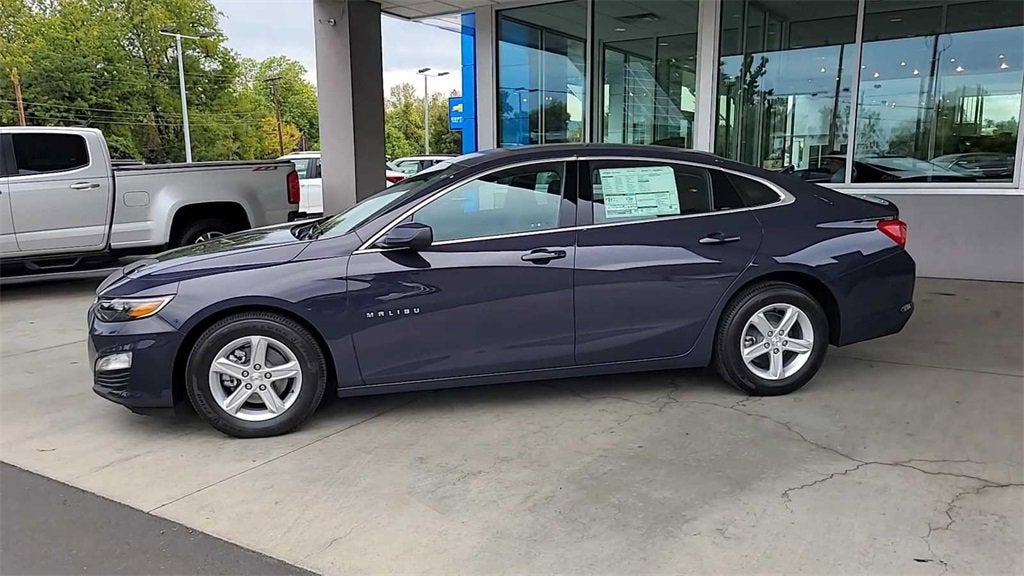 2025 Chevrolet Malibu LS