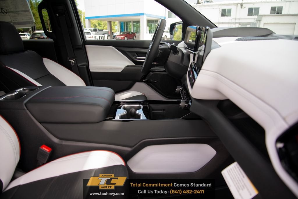 2026 Chevrolet Silverado EV RST Stars and Steel Edition - Extended Range