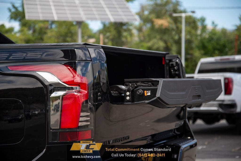 2026 Chevrolet Silverado EV RST Stars and Steel Edition - Extended Range