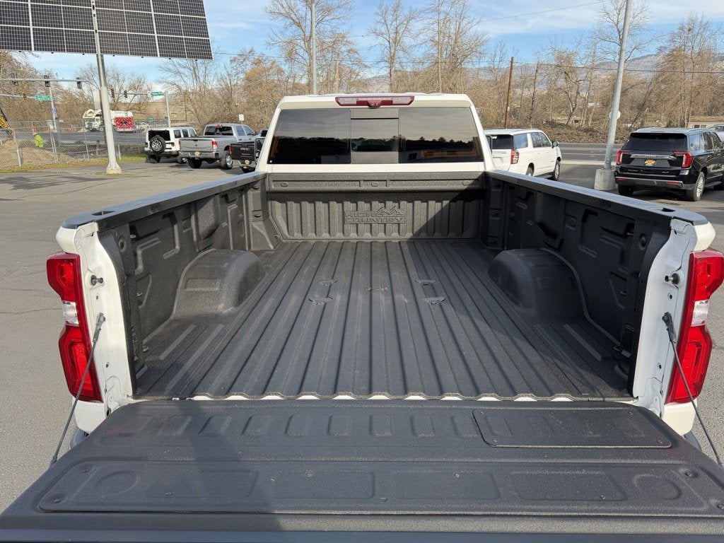 2022 Chevrolet Silverado 2500 HD High Country