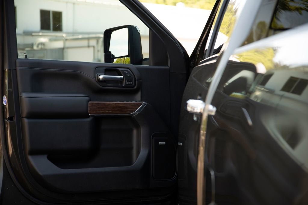 2023 Chevrolet Silverado 3500 HD High Country