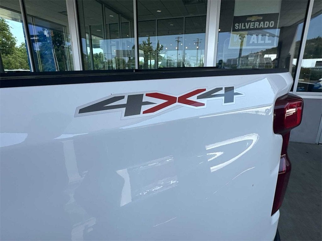 2025 Chevrolet Silverado 1500 WT