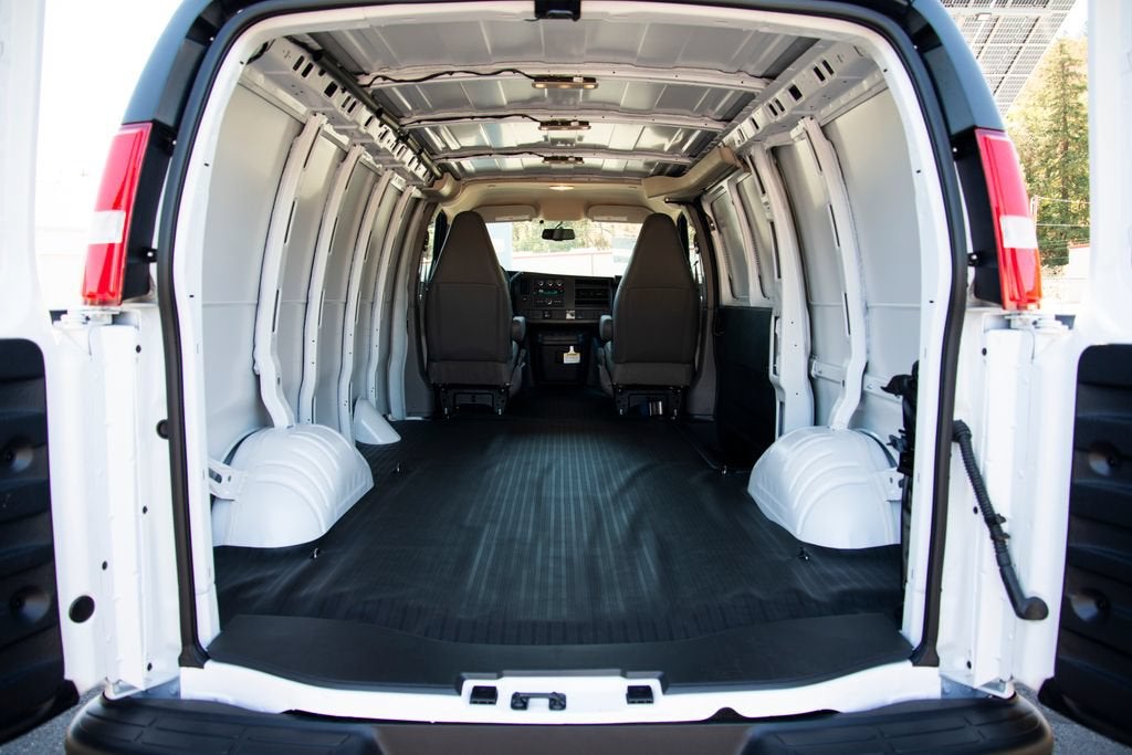 2026 Chevrolet Express Cargo WT