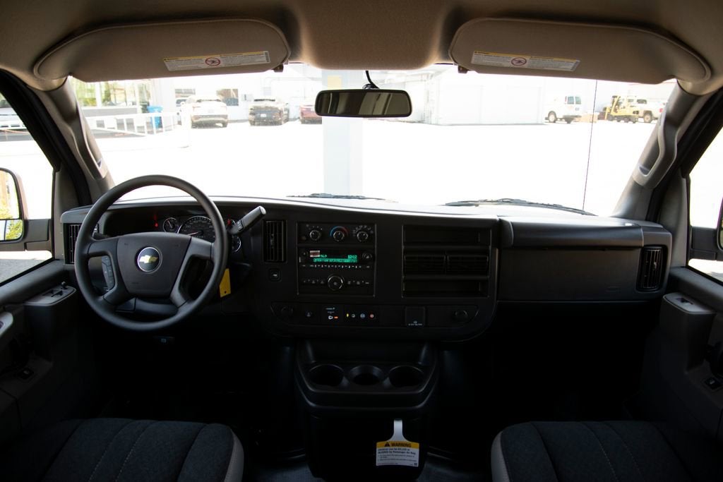 2025 Chevrolet Express Cargo WT