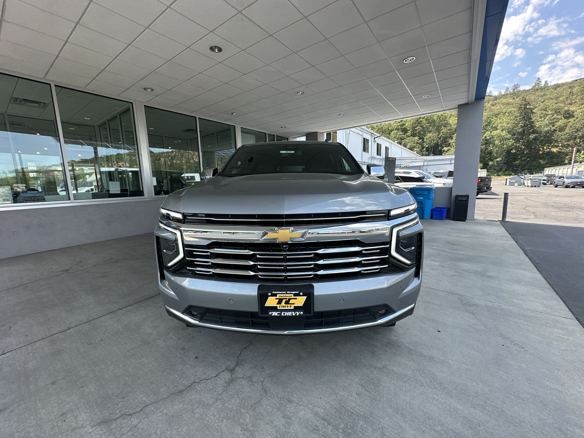 2025 Chevrolet Suburban Premier