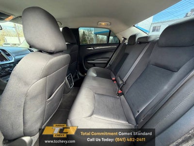 2021 Chrysler 300 Touring