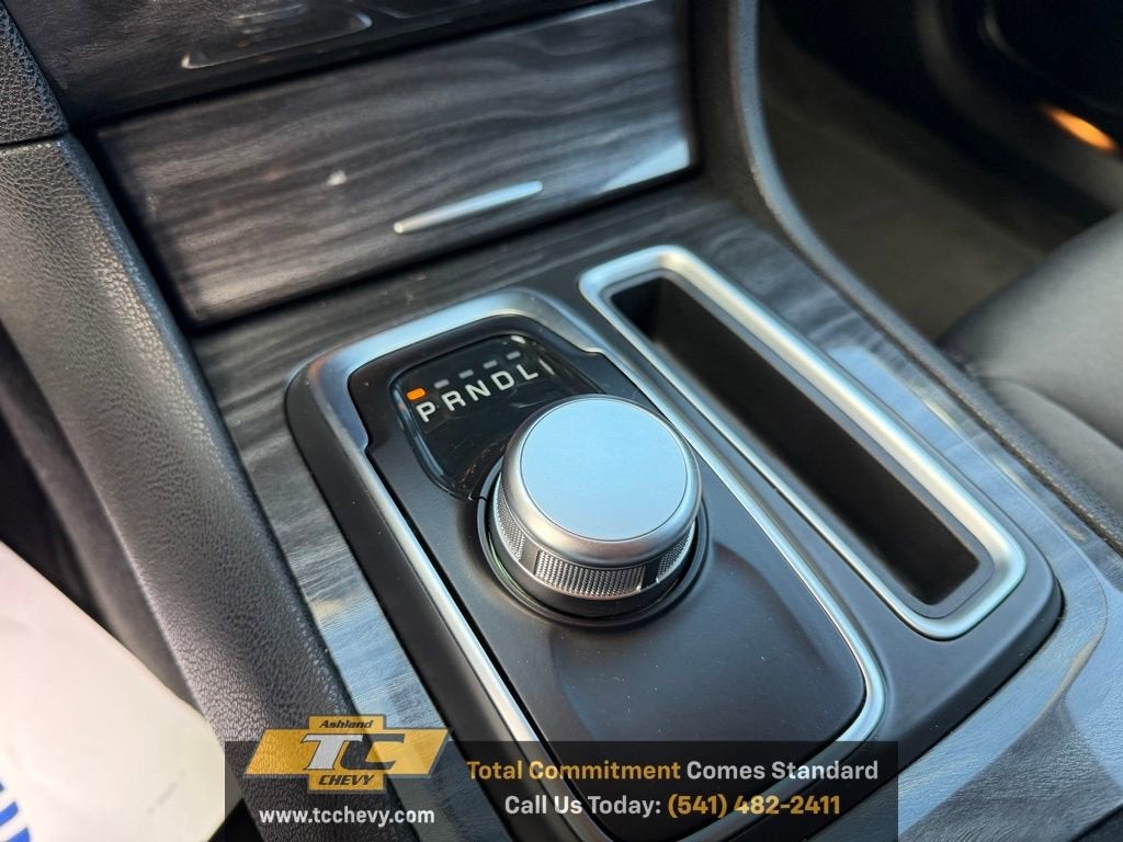 2021 Chrysler 300 Touring