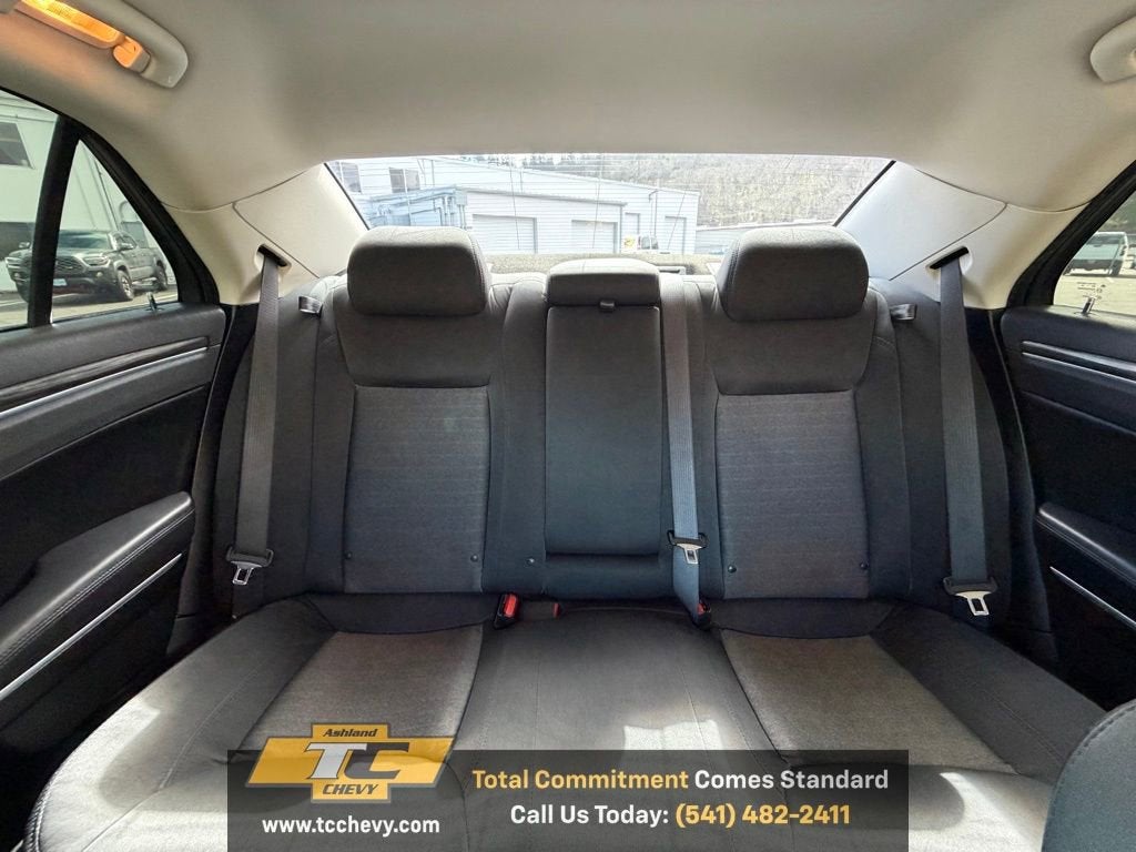 2021 Chrysler 300 Touring