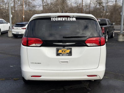 2023 Chrysler Voyager LX