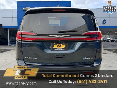 2024 Chrysler Pacifica Hybrid Select
