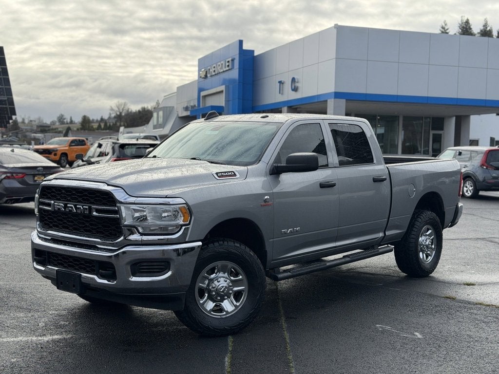 2021 RAM 2500 Tradesman Crew Cab 4x4 6'4" Box