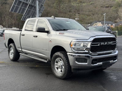 2021 RAM 2500 Tradesman Crew Cab 4x4 6'4" Box