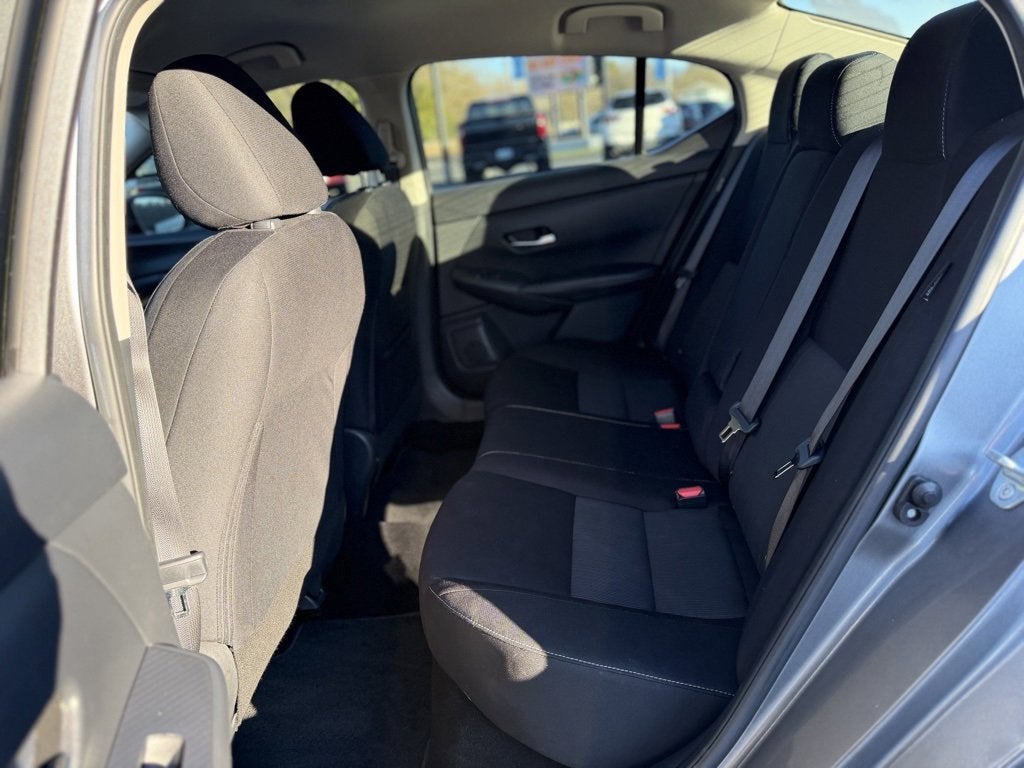 2022 Nissan Sentra SV Xtronic CVT