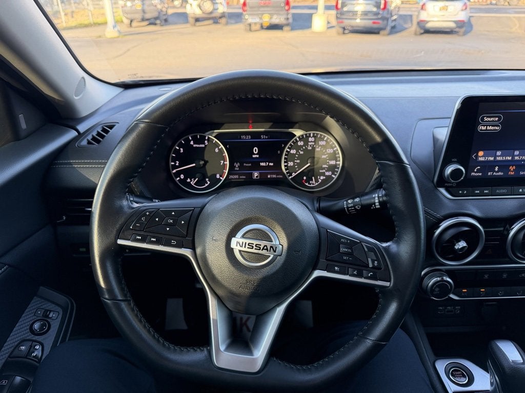 2022 Nissan Sentra SV Xtronic CVT