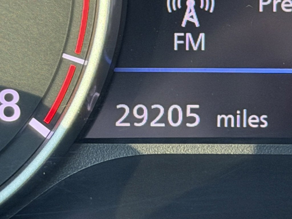 2022 Nissan Sentra SV Xtronic CVT