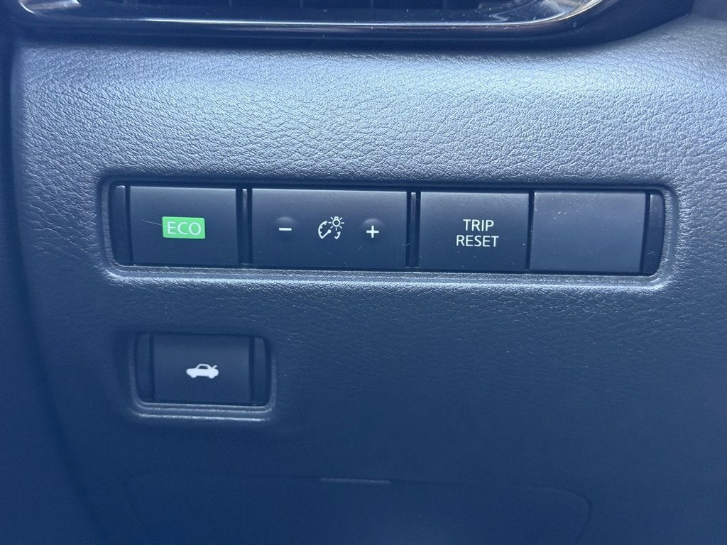 2022 Nissan Sentra SV Xtronic CVT