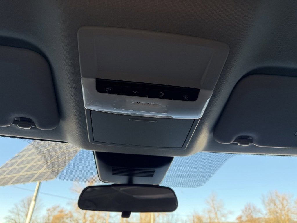 2022 Nissan Sentra SV Xtronic CVT