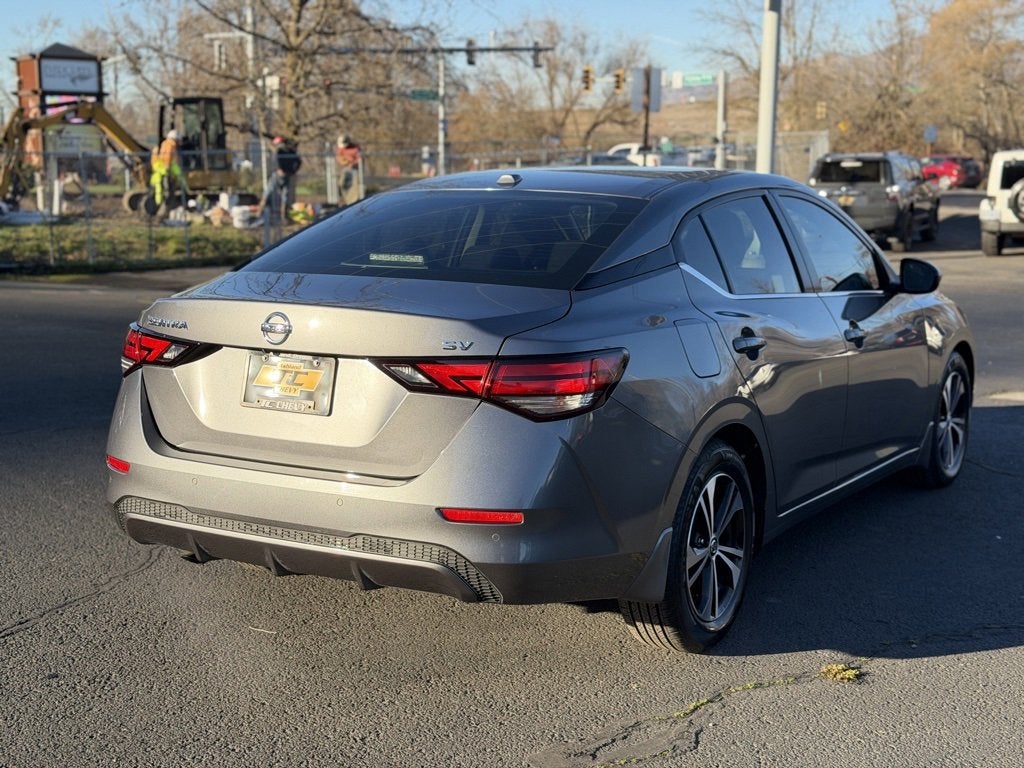 2022 Nissan Sentra SV Xtronic CVT