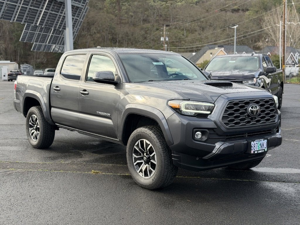 2022 Toyota Tacoma TRD Sport