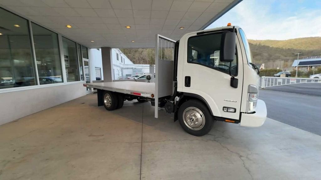 2023 Chevrolet Low Cab Forward 4500 NA