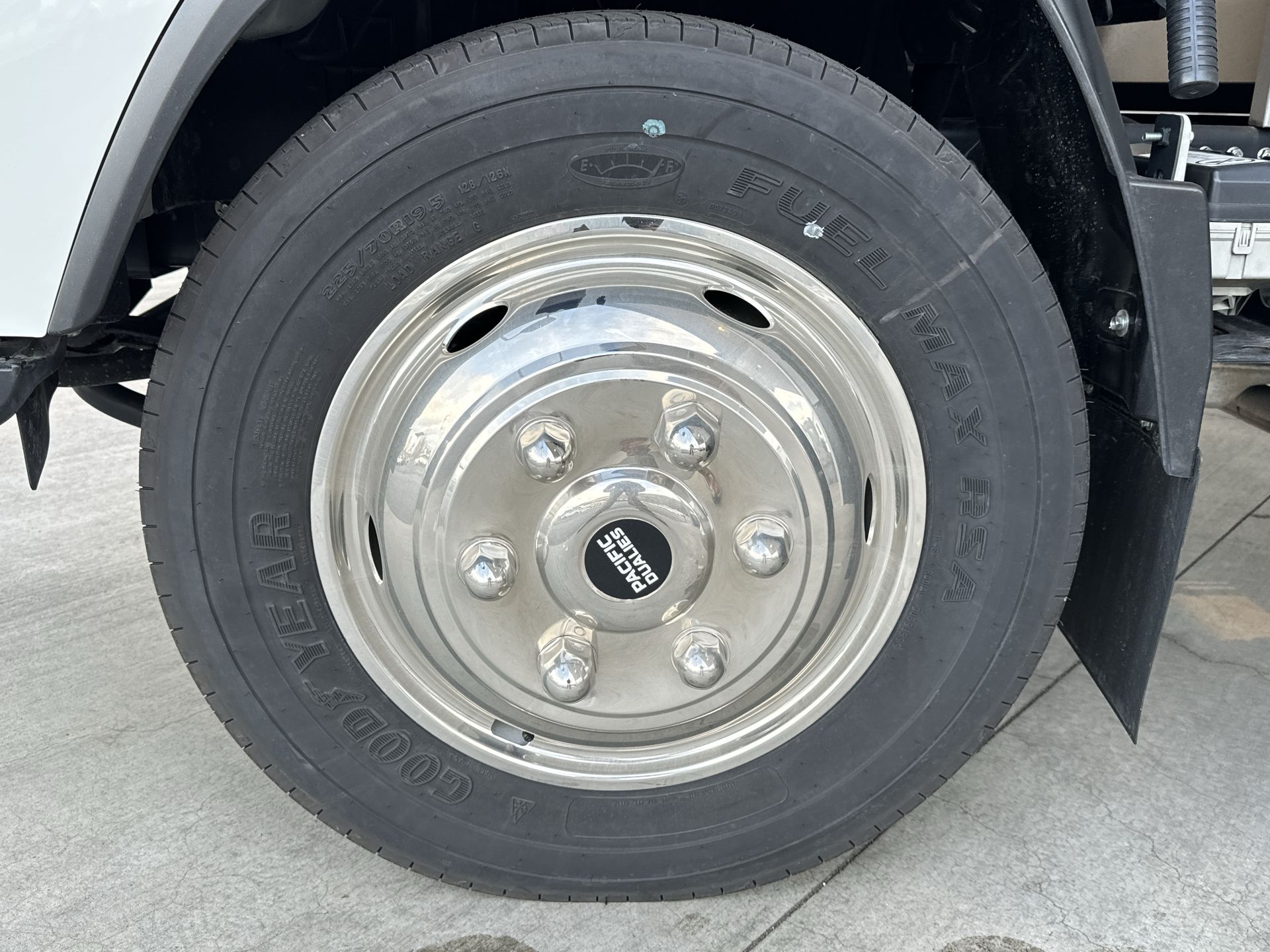 2023 Chevrolet Low Cab Forward 4500 NA