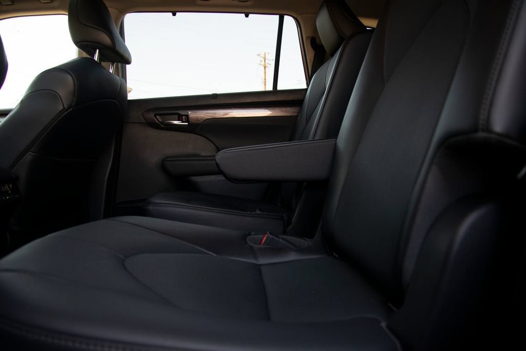 2022 Toyota Highlander Limited