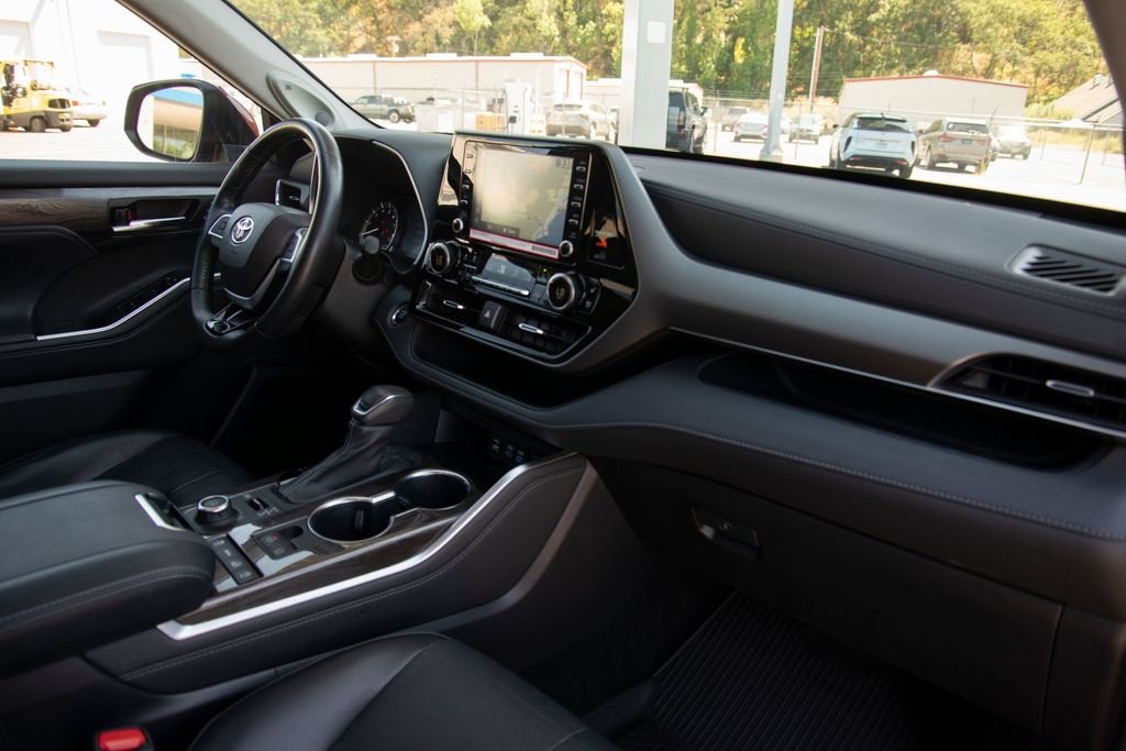 2022 Toyota Highlander Limited