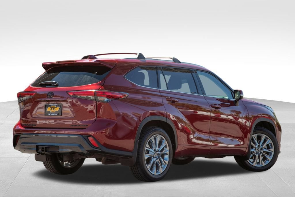 2022 Toyota Highlander Limited