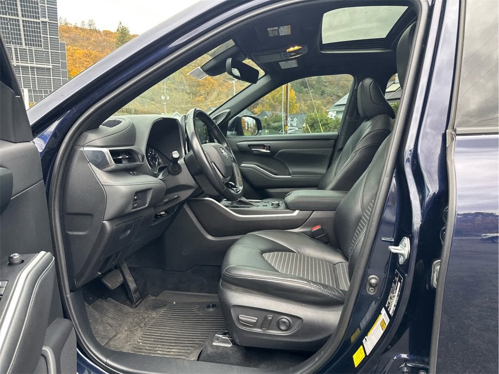 2021 Toyota Highlander XSE