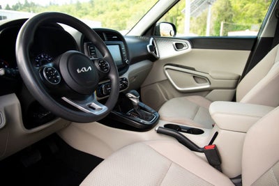 2022 Kia Soul LX
