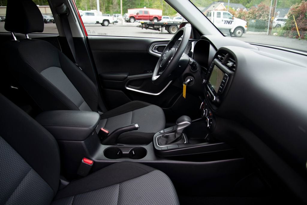 2023 Kia Soul LX