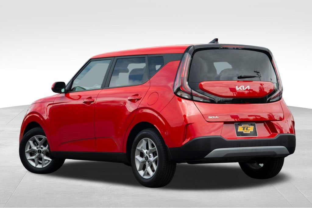 2023 Kia Soul LX