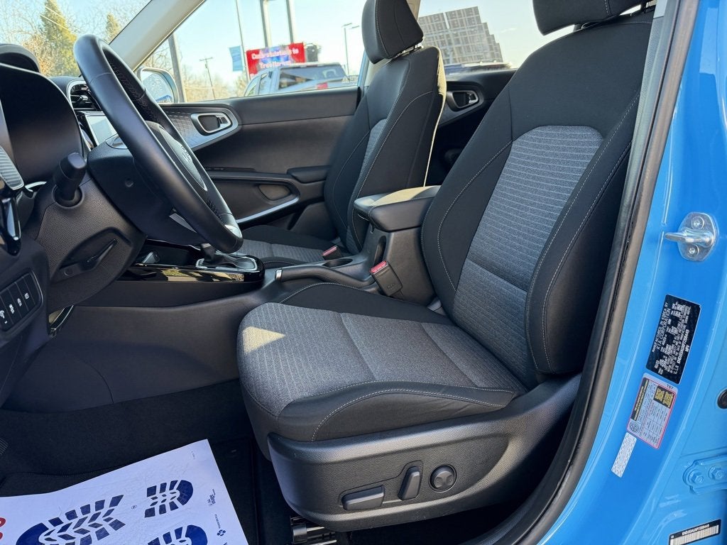 2023 Kia Soul EX