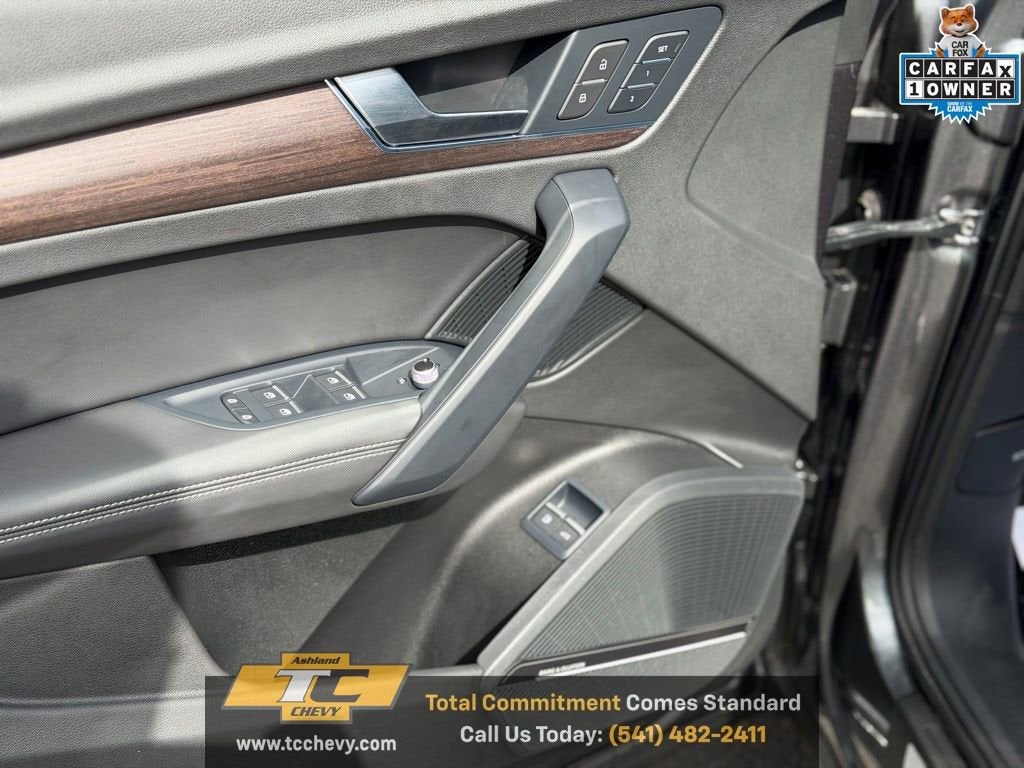 2021 Audi Q5 Prestige 55 TFSI e quattro S tronic