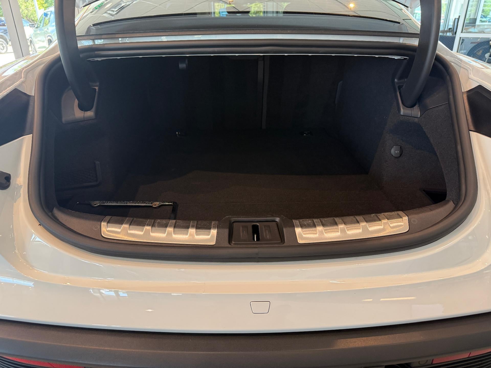 2020 Porsche Taycan Turbo Sedan